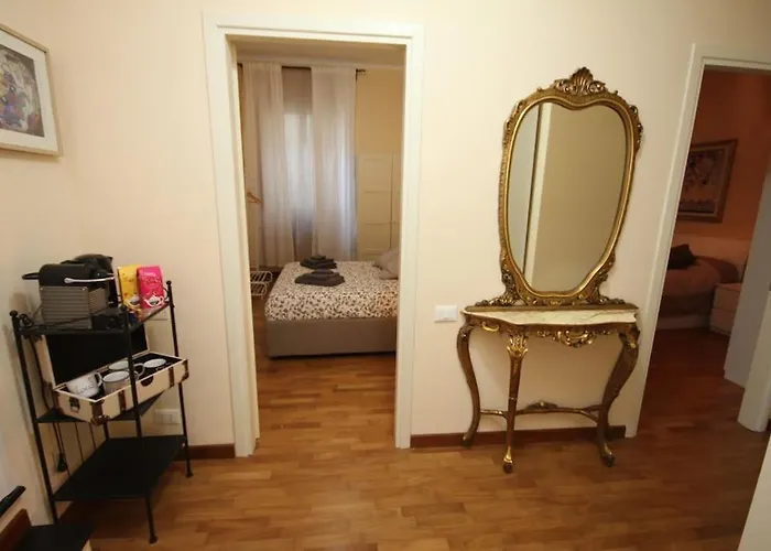 Apartment Tower House Acquario *