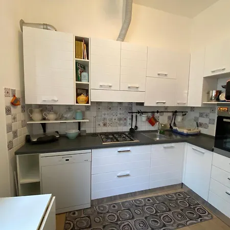 Tower House Acquario * Γένοβα