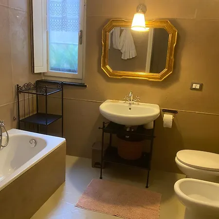 Tower House Acquario דירה ג'נובה