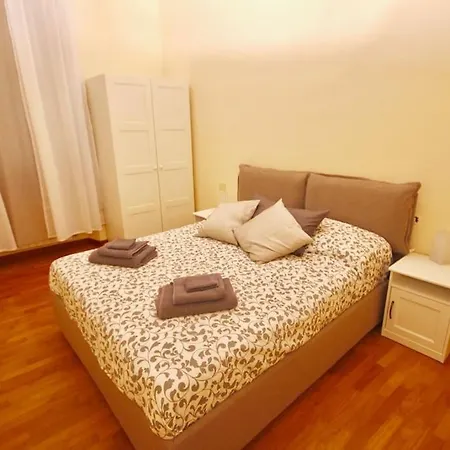 Tower House Acquario